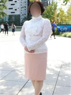 ちか（40歳） かわいい熟女&おいしい人妻　五反田・品川店