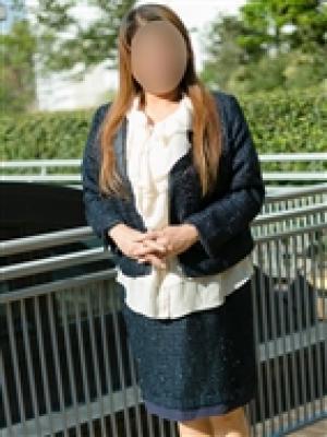 なつめ（43歳） かわいい熟女&おいしい人妻　五反田・品川店