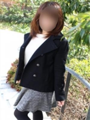 にこ（37歳） かわいい熟女&おいしい人妻　五反田・品川店