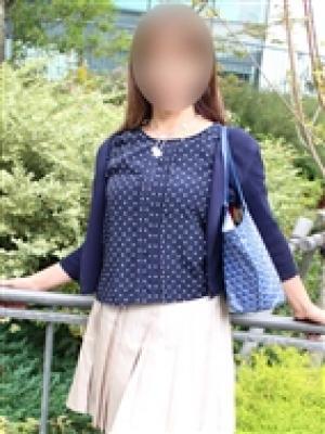 もも（54歳） かわいい熟女&おいしい人妻　五反田・品川店