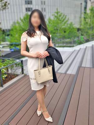 みさと（48歳）