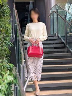 りん（47歳） 完熟ばなな谷九
