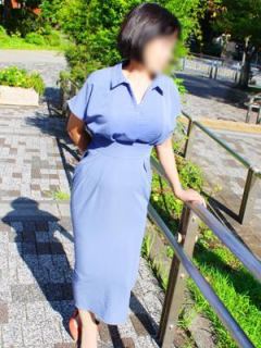 かえで（60歳） 完熟ばなな横浜