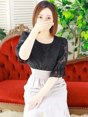 菜々子（ななこ）（32歳）