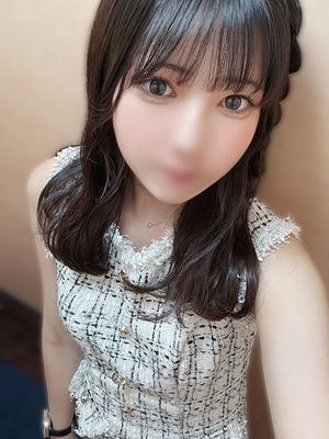 蘭（らん）（20歳） 人妻の蜜 西船橋店