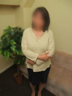 かやの（48歳） かわいい熟女&おいしい人妻　町田店
