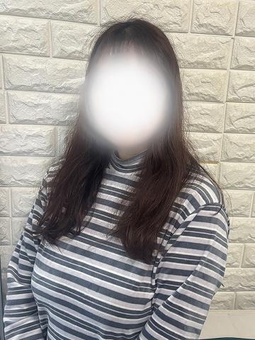 真弓（38歳）