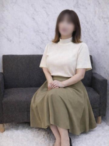 ことみ（41歳） 熟女家梅田店