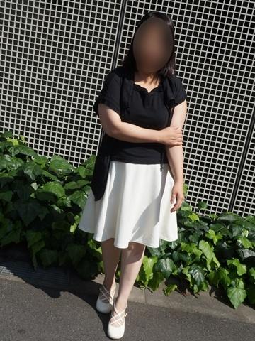 ゆみ（30歳） かわいい熟女&おいしい人妻　町田店