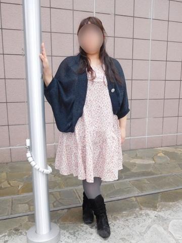 片岡結菜（39歳） 派遣妻