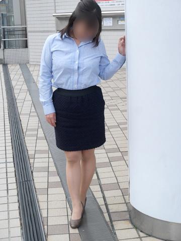 えいみ（38歳） かわいい熟女&おいしい人妻　町田店
