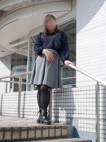 りこ（40歳） かわいい熟女&おいしい人妻　町田店