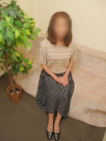 りつこ（60歳） かわいい熟女&おいしい人妻　町田店