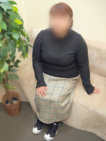 こもも（40歳） かわいい熟女&おいしい人妻　町田店