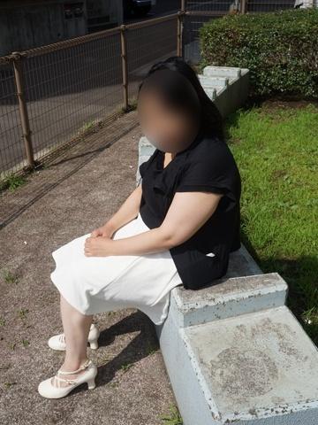 ゆみ（30歳） かわいい熟女&おいしい人妻　町田店