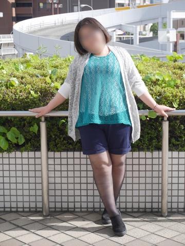 もあ（35歳） かわいい熟女&おいしい人妻　町田店
