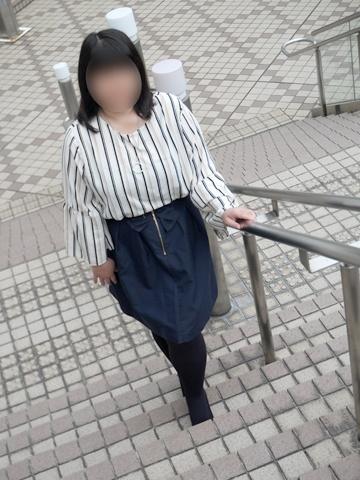 まきこ（35歳） かわいい熟女&おいしい人妻　町田店
