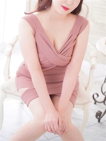 白羽 ゆり（48歳） デリヘル熟女・人妻マダム宮殿 名古屋