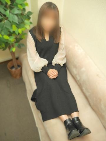 ゆい（30歳） かわいい熟女&おいしい人妻　町田店