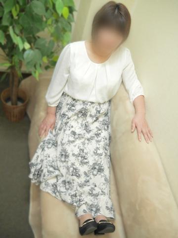 ひなた（50歳） かわいい熟女&おいしい人妻　町田店