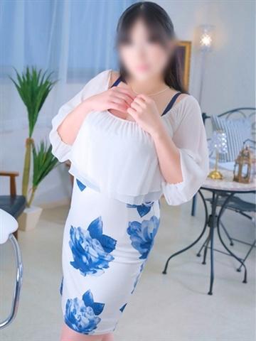 りん（45歳） 華椿R40+