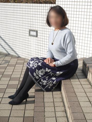 ひより（63歳） かわいい熟女&おいしい人妻　町田店